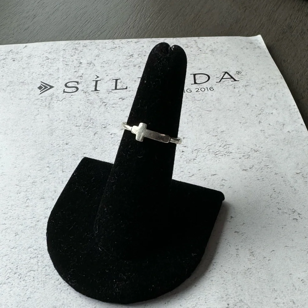 Silpada Simple Cross Ring In Pouch With Box - Picture 3 of 11